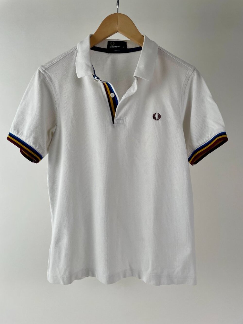 Fred Perry Cotton Short Sleeve Polo Tee Shirt, White, Size Medium (slim fit)